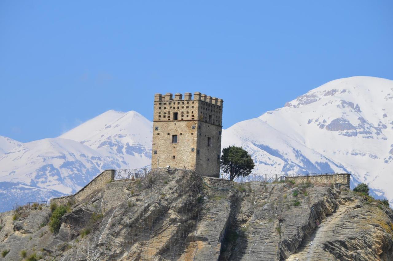 ホテル Rifugio Dei Sanniti Borrello エクステリア 写真